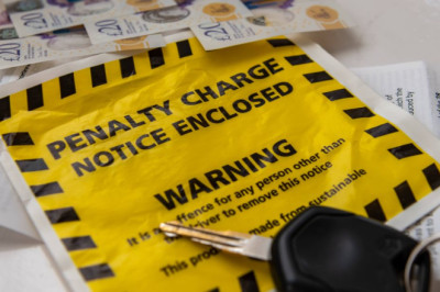 '50cm' parking rule most drivers break without realising