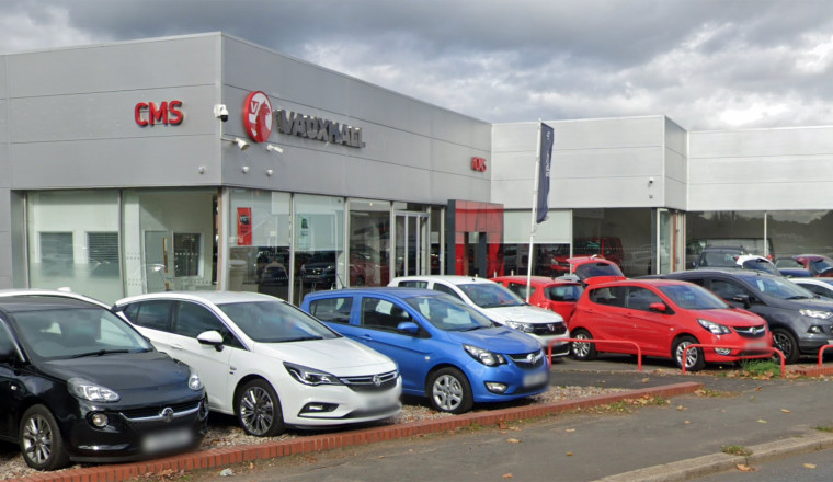 Failed used car dealership to be bulldozed despite opposition as councillors hit out at 'eyesore'