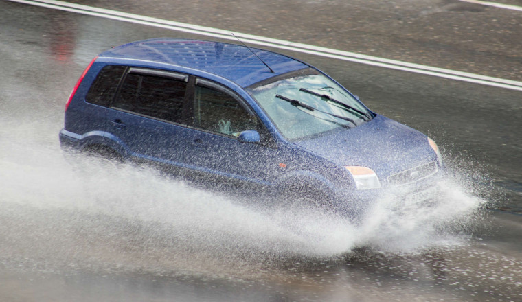 How to drive safely in heavy rain