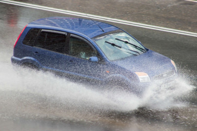 How to drive safely in heavy rain