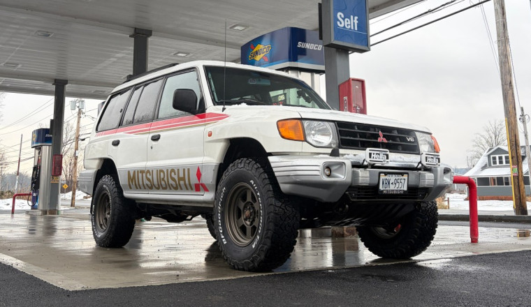 Here’s Why You Should Keep Your Gas Tank Full in Winter