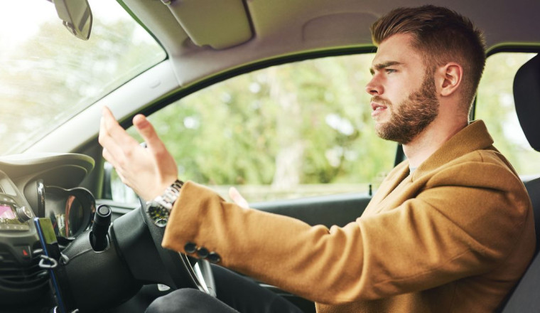 Drivers warned breaking '5pm' Highway Code rule 'could invalidate car insurance'