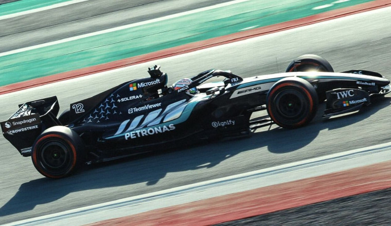 Mercedes, Red Bull fast as secret F1 test begins