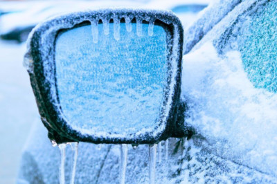 Car windscreens and doors can be defrosted in 10 minutes if sprayed with a everyday item