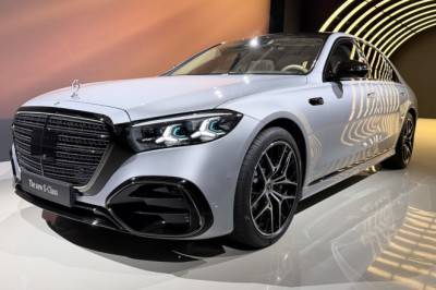 2027 Mercedes-Benz S-Class's Star Literally Shines Brighter With More In-Your-Face Looks And A Massive Screen Inside