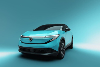 British cars in the slow lane as production lines hit record low