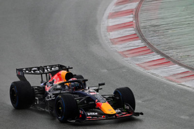 Red Bull needs new parts before resuming Barcelona F1 test