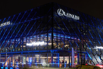 Lexus Just Had Its Best Year Ever. The Germans Should Be Worried.