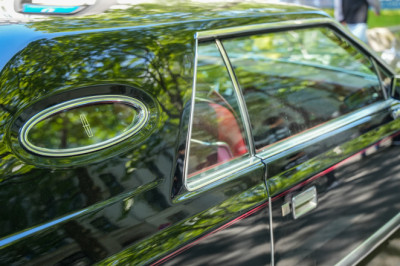 What Is An Opera Window, And Why Did It Go Out Of Style?