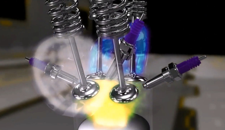 Yes, There Are Engines With Three Spark Plugs In One Cylinder