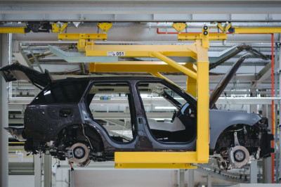 JLR discussing deal to build Chery vehicles in the UK as Chinese brand plans Liverpool HQ