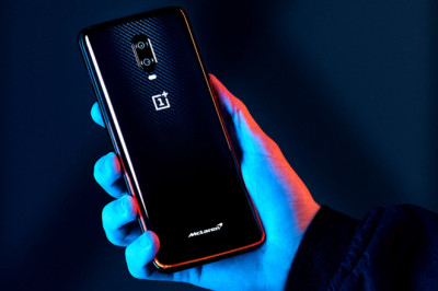 Just Holding Your Phone Could Soon Cost You Your License And $500 In Florida