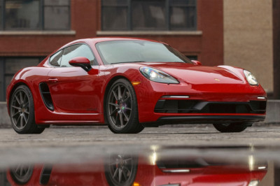 New Porsche 718 Boxster/Cayman EVs Might Be Killed Off by Development Hell