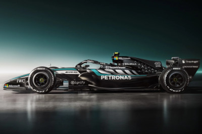 Watch as Mercedes stage their 2026 F1 season launch