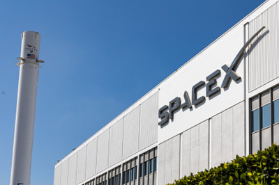 SpaceX Files Federal Request To Launch 1 Million AI Data Center Satellites Into Orbit