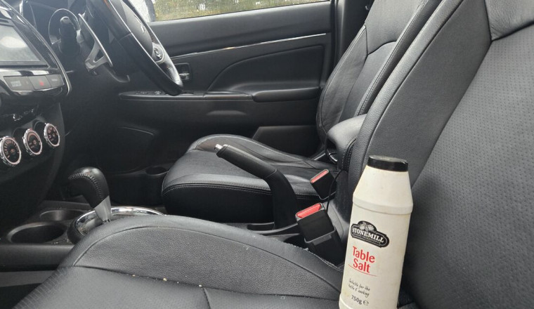 Households urged to put salt in car before Tuesday