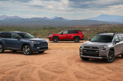 Toyota Wants Dealers To Push Other Models Because It Literally Can't Build RAV4s Fast Enough