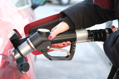 All drivers told to act in February to stop fuel costs rocketing