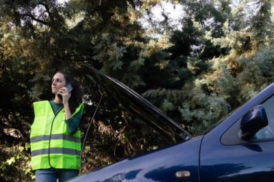 Drivers told 'pull over' if they hear squeaking or grinding