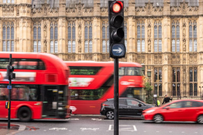 Rule change date set for traffic lights and 'it should be extended'