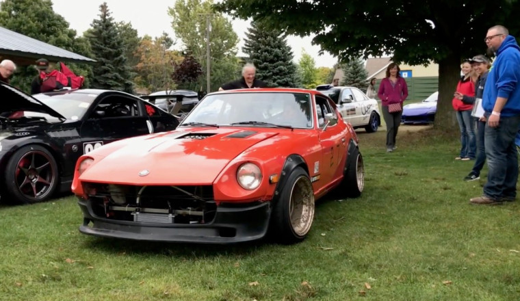 V12-Swapped Datsun Gets the F1 Exhaust Treatment and It Is Glorious