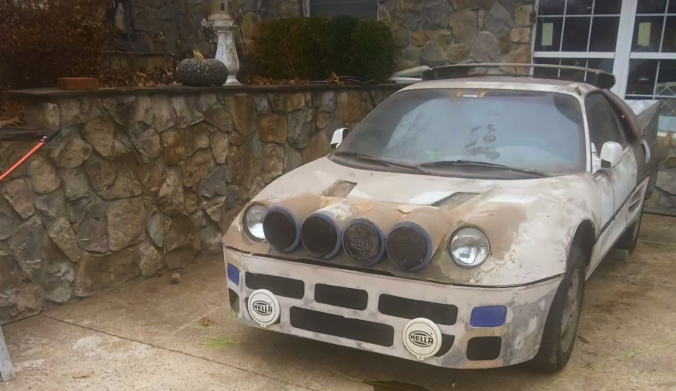 At $2,200, Would You Rally Around This 1993 Toyota MR2 Ford RS200 Homage Project?