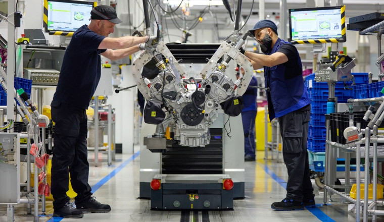 BMW marks 25 years of British engine building