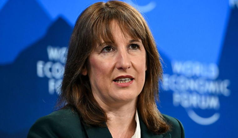 Rachel Reeves set to slap drivers who do 10,000 miles a year with new £300 charge