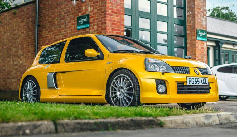 Renaultsport Clio V6 255 | PH Private Area