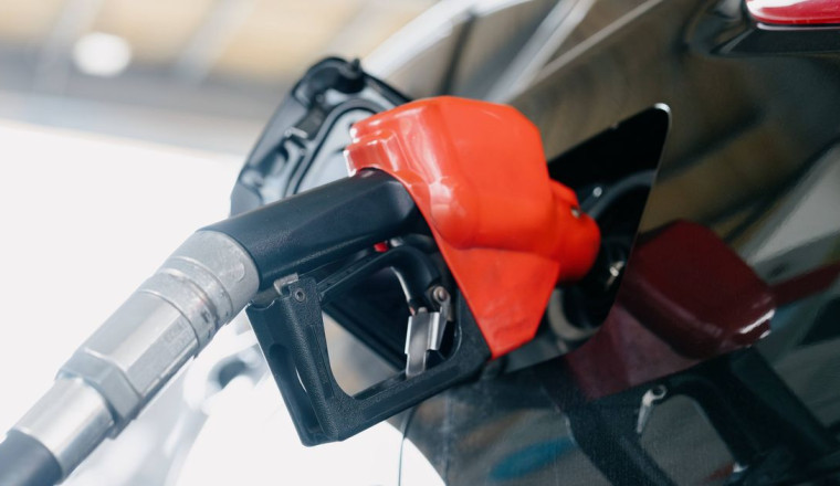 AA tells drivers to press 1 button to help cut fuel costs instantly