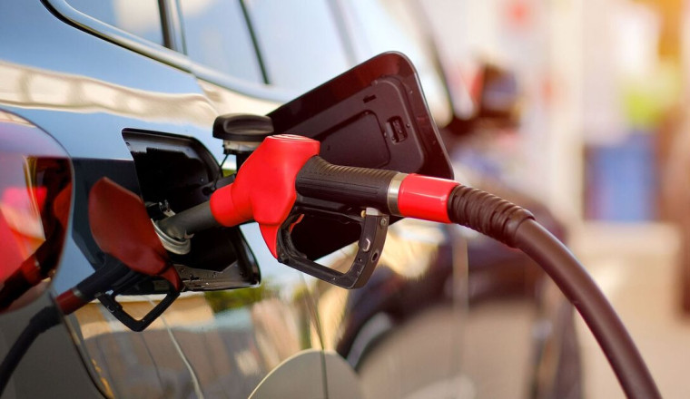 AA urges all drivers to press 1 button to reduce fuel consumption quickly