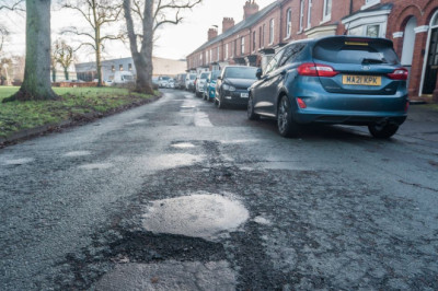 Drivers warned they could face £2.5k fine if they make pothole mistake