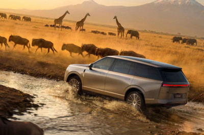 China is hell-bent on dominating EVs, but it really needs to stop being such a Range Rover copycat