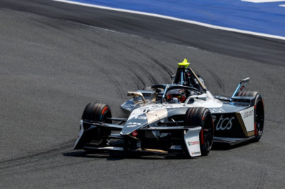 Da Costa wins for Jaguar as Ticktum comes to blows with team-mate