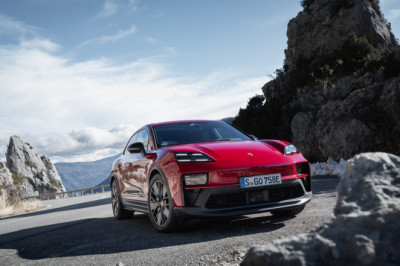 I’ve driven the most dynamic Porsche Macan ever made – and it also packs some very clever parking tech