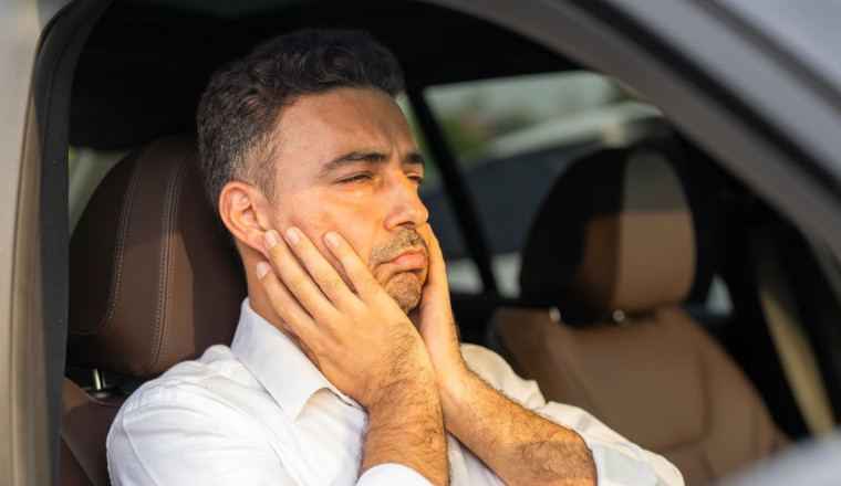 UK drivers risk £1,000 fine if caught doing this while 'queuing in traffic'