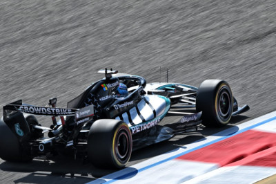 ‘Not pleasant at all’ – What an F1 driver sees trackside in testing
