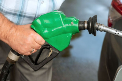 Drivers urged to keep petrol tank ‘half full’ on Thursday