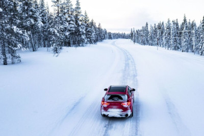 Drivers urged to put 6 items in car before Thursday