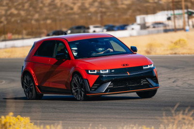 Hyundai Wants More Cohesive Designs Without Going Full 'Photocopier'