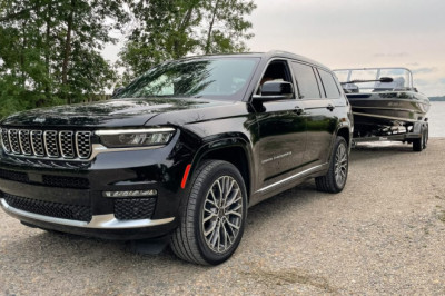 Jeep Teases V8 Grand Cherokee Return: ‘Stay Tuned’