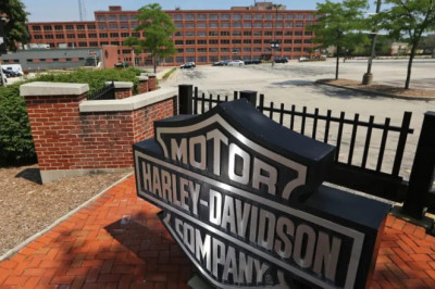 Harley-Davidson Built Its Business for 300,000 Bikes a Year. It's Selling 124,500. Layoffs Are Coming.