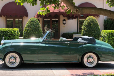 Elizabeth Taylor Made This 1960 Rolls-Royce Drophead Coupe Stunning (And Twice As Valuable)