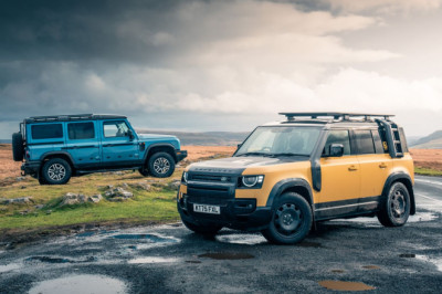 2026 Ineos Grenadier vs Land Rover Defender Trophy