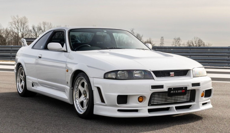 Just Like That, the 1996 Nissan Skyline 400R Is a $1M Car