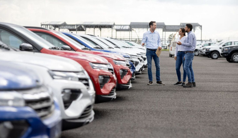 Major threat to UK as Chinese cars ‘selling quickly’ in takeover threat