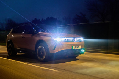 1 in 10 motorists now scared of driving at night