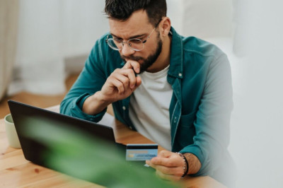 DVLA issues 'think before you click' message to millions of drivers