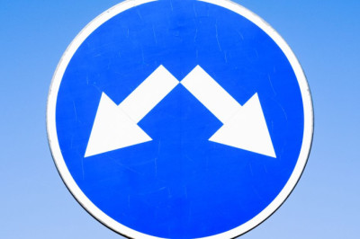 Motorists warned about Highway Code's 'blue arrow' sign that's often confused