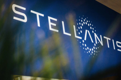 Stellantis Posts First Annual Loss Since 2021. The Bill: €22 Billion.